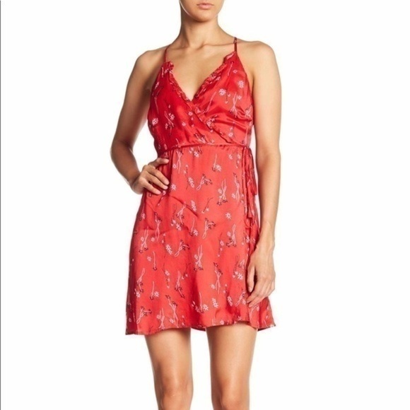 Bardot Sz Medium Red Fiona Floral Wrap Mini Dress - Picture 1 of 8